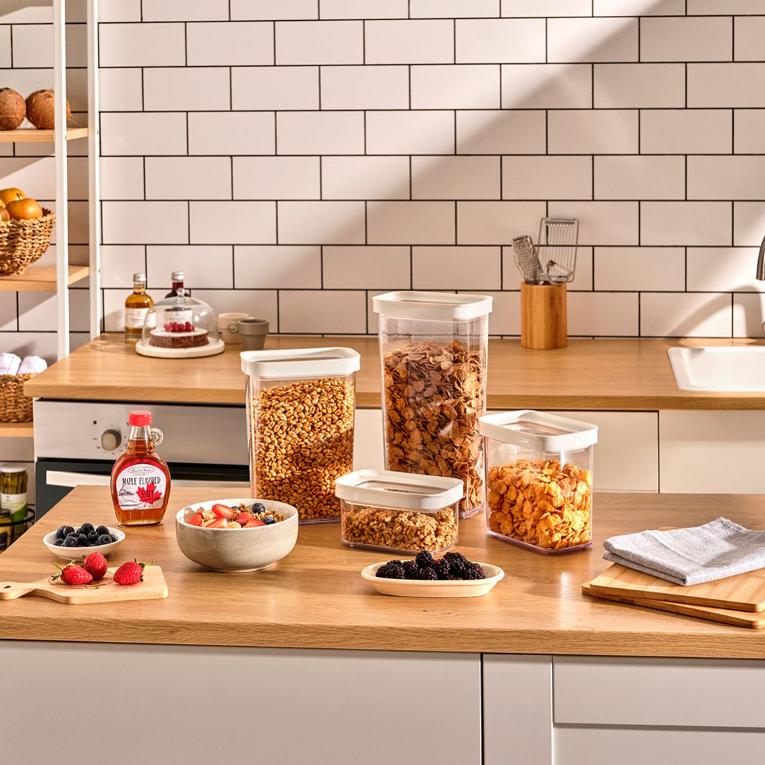 Контейнер для сыпучих продуктов  ''Сток Плюс'' 2100 мл