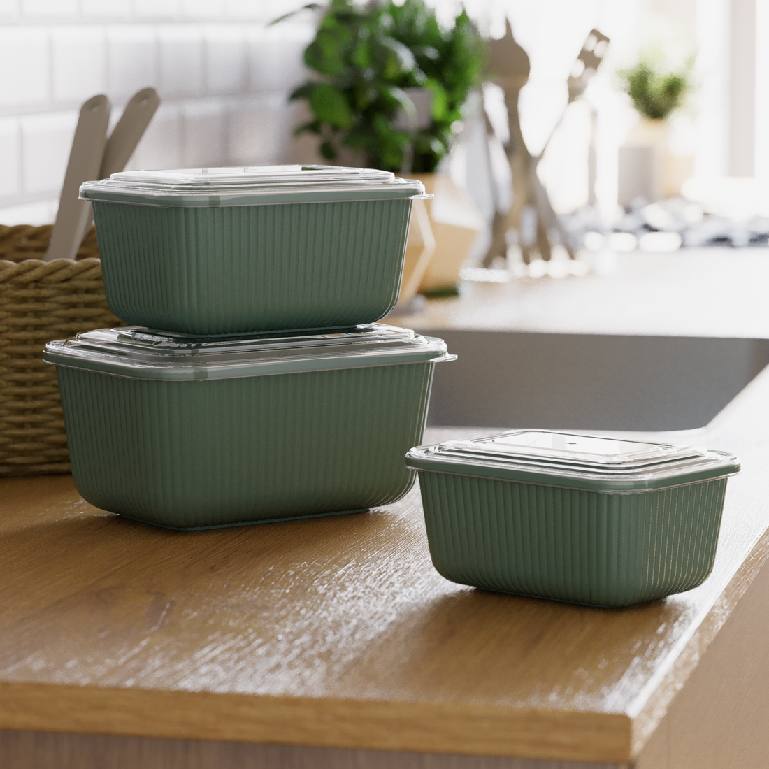 Прямоугольный набор из 3 предметов с защелкивающейся крышкой (600–1100–1800 мл)